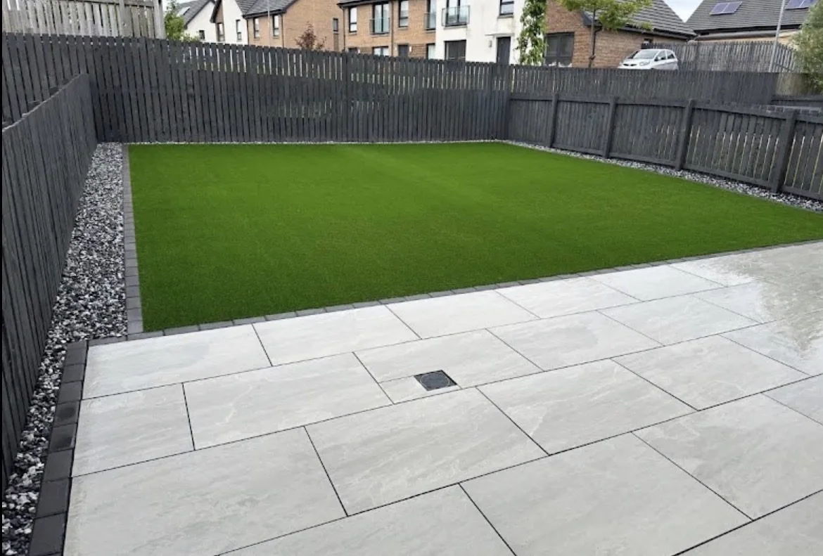 Turf & Artificial Turf project photo 5